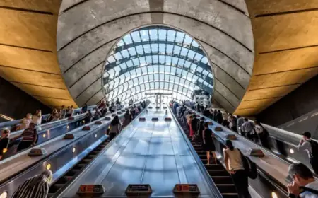 FTSE 100 Update: Mixed Stocks as Schroders Deal Countered by Unilever, BAT Declines