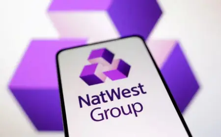 NatWest Awards £500m Bonuses After Exiting State Ownership