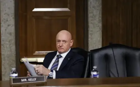 Court Halts Pentagon’s Action Against Mark Kelly Over Controversial Orders Video