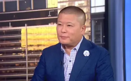 Stan Wong Shares Expert Stock Picks for February 12, 2026