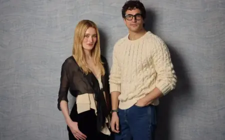 “JFK Jr. and Carolyn Bessette’s ‘Love Story’ Sparks Controversy”