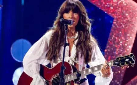 Ella Langley’s “Be Her” Arrives at Midnight ET, With Fans Zeroing In on the Lyrics