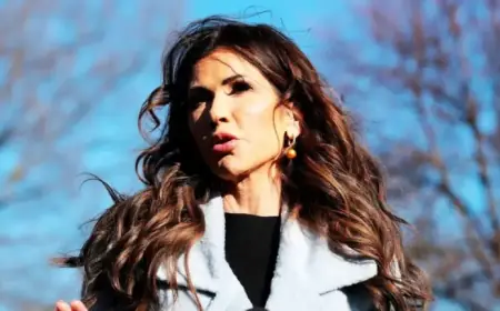 Corey Lewandowski faces new scrutiny over alleged pilot firing tied to Kristi Noem’s blanket and DHS jet use