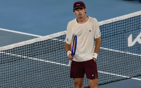 Alex de Minaur targets third straight Rotterdam semifinal against Van de Zandschulp