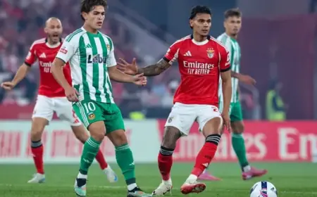 Alexander Bah and Richard Ríos Join Benfica Training Session