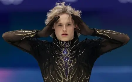 USA women surge past Italy with second-period outburst in Olympic quarterfinal