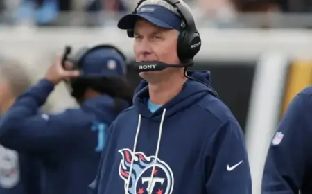 Las Vegas Raiders: Klint Kubiak Expands Coaching Staff