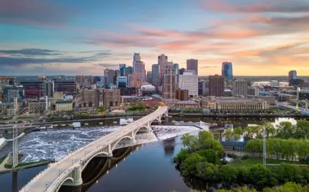 Minnesota Poll: Democrats Hold Edge in 2026 Matchups as Voters Cite ‘Threats to Democracy’