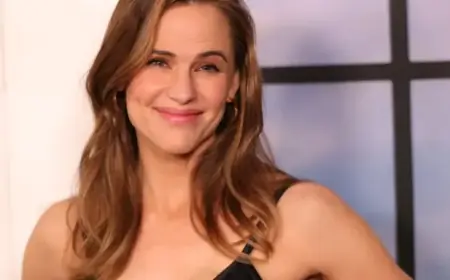 Jennifer Garner Takes $724M Organic Food Empire Public; From $150 Weekly Understudy