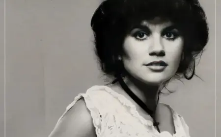 Linda Ronstadt Regrets Singing This One Song