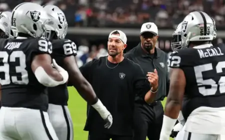 Raiders Elevate Rob Leonard to Defensive Coordinator, Reports Say