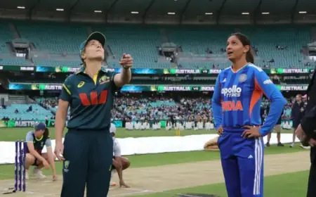 McGrath, Schutt, Harris Absent as Australia Bats First in T20I Opener