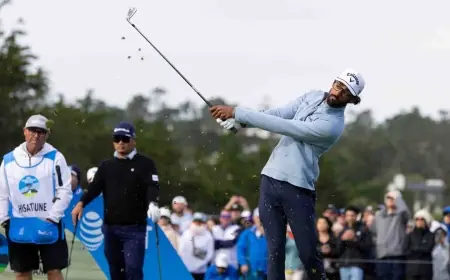 Pebble Beach Pro Am: Bhatia Holds Two-Shot Lead as Weather Forces Early Final-Round Tee Times