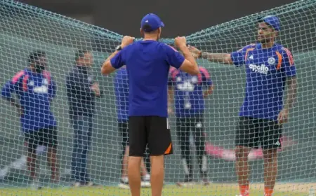 India’s Middle-Order Faces Pakistan’s Spin in Epic Cricket Showdown