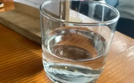 Canadian Restaurants Struggle: Nearly Half Only Breaking Even, Report Finds