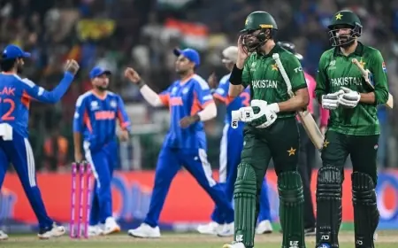 India beat Pakistan by 61 runs to reach Super 8s at T20 World Cup