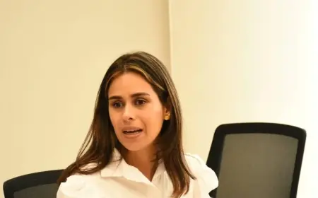 Congresswoman Angela Vergara Demands Humanitarian Flights as Her Son and Dozens of Colombians Remain Detained in U.S. Immigration Centers