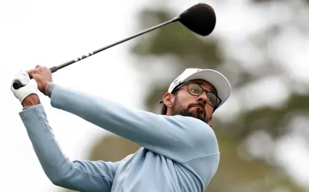 Akshay Bhatia’s charge in calm air holds up as wind returns to give him two-shot lead at Pebble Beach