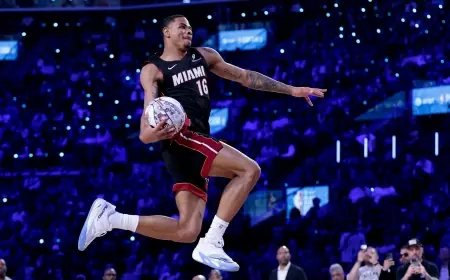 keshad johnson soars to victory in 2026 AT&T Slam Dunk