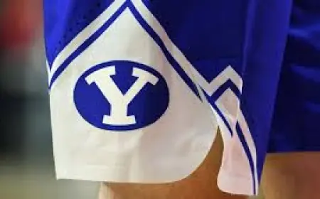 Richie Saunders Out for Season After Torn ACL