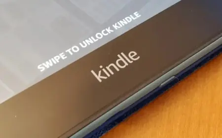 Upgrade Your Kindle with This $6 Amazon Gadget for MagSafe Support