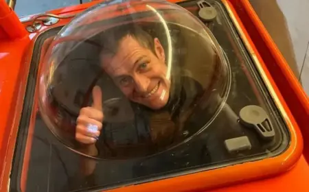 Adventurer Attempts Atlantic Crossing in a 3-Foot Boat