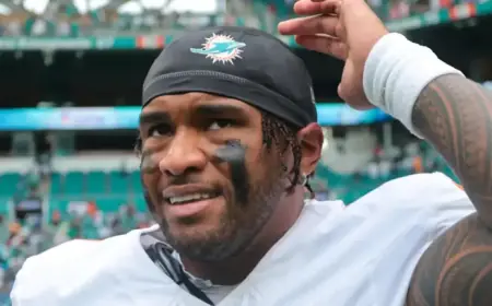 Dolphins Legend Critiques Tua Tagovailoa’s Future in Miami