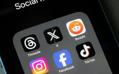 Users Across UK Report App and Website Issues for X