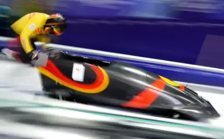 Kelly Van Petegem Climbs to 19th Place in Third Run