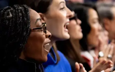 Simone Biles Praises Miura Riku and Kihara Ryuichi’s 2026 Olympic Gold Skate