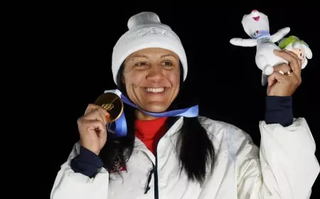 Elana Meyers Taylor finally breaks through for Olympic monobob gold at 41