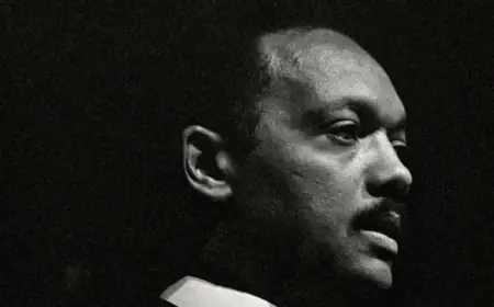 Civil Rights Leader Jesse Jackson, Former Presidential Candidate, Dies at 84