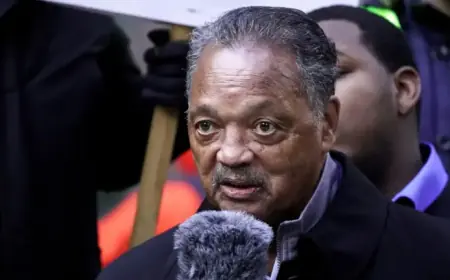Civil Rights Icon Jesse Jackson Passes Away, Family Confirms