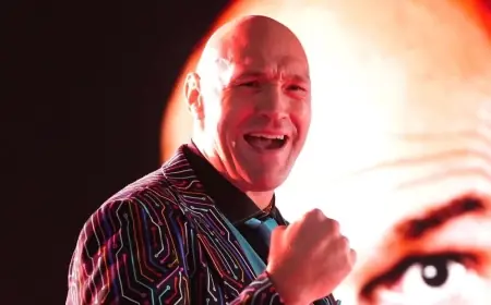 Tyson Fury to Return April 11 (ET) Without Trainer or Nutritionist for Comeback Bout