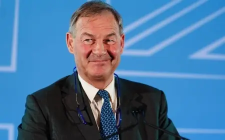 Rupert Lowe’s Restore Britain party tests Nigel Farage’s grip on the right