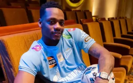 Jhon Durán Risks Losing Soccer Focus, Faces UFC Alternative