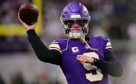 John Randle Praises Defensive Rise in NFC as Former Viking Weighs in on Modern Game