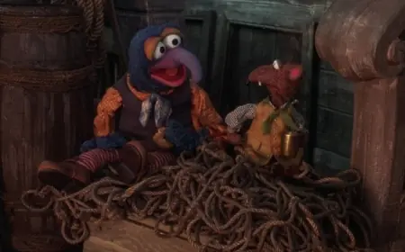 tim curry Reflects on Long John Silver as Muppet Treasure Island Marks 30 Years