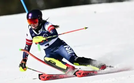 Mikaela Shiffrin Takes Commanding Slalom Lead After Disappointing Days
