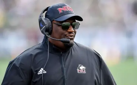 thomas hammock Leaving Northern Illinois to Join Seahawks Coaching Staff