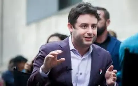 figma stock: Investor Access Interrupted by Anti-Bot Message During Market Coverage