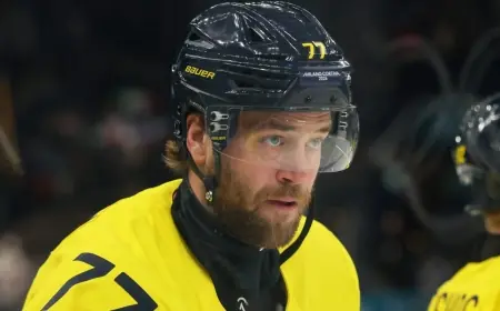 victor hedman out for Sweden in Olympic quarterfinal vs. United States