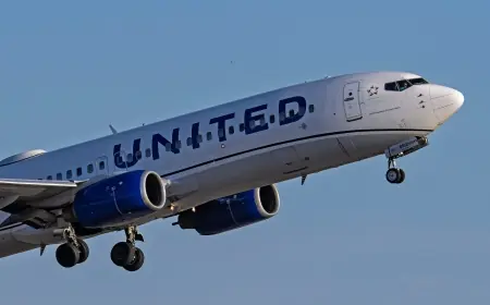 newark airport closed after cockpit smoke forces emergency landing; separate flight grounded after bullet found