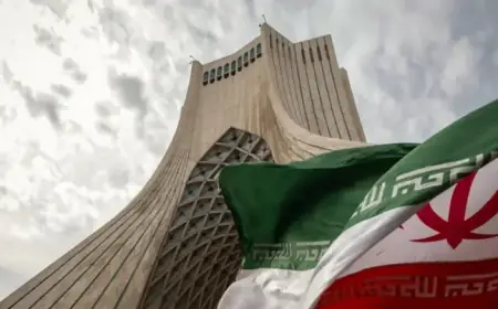 Trump Confronts Pivotal Decision on Iran Policy