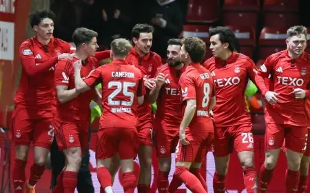 aberdeen vs motherwell: Holders march on after chaotic tie with three red cards