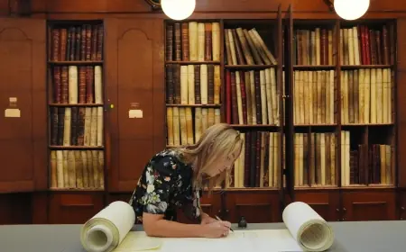 antonia romeo appointed cabinet secretary, first woman to lead UK civil service