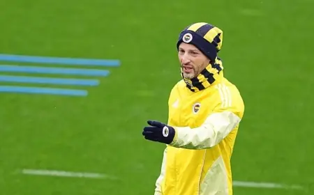 fenerbahçe - nottingham forest: Tedesco stresses tactical flexibility as Cherif earns first start