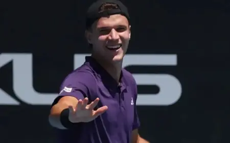 Jakub Mensik: Rising Star Set to Challenge Sinner in Miami