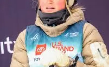 Svea Irving Advances to Olympic Halfpipe Final After Eighth-Place Qualifier as Livigno Snow Shuffles Schedule