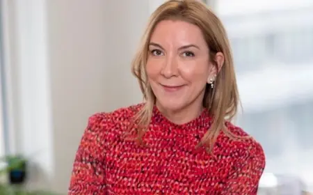 Antonia Romeo named UK cabinet secretary amid criticism over past bullying complaints